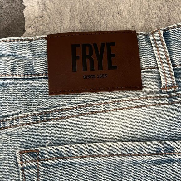 FRYE Women’s High-Rise Cuffed Cropped Jeans Size 14/32 - Picture 8 of 11